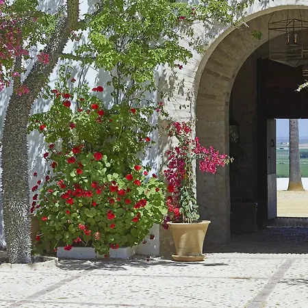 Hotel Hacienda De San Rafael 3*