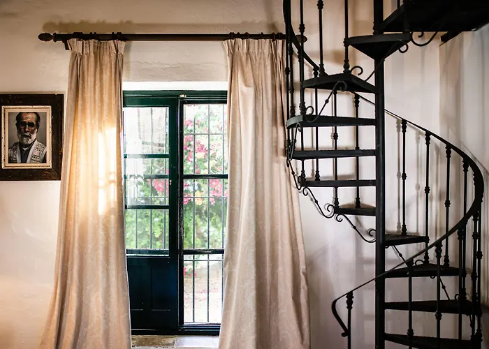 Hacienda De San Rafael 3*